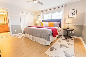 8955 California Palm rd