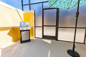 8955 California Palm rd