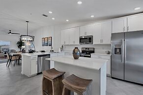 14224 Heritage Landing Blvd