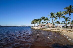 1312 sea Horse Court