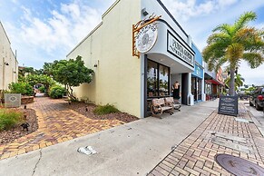 1312 sea Horse Court