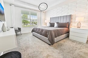 8999 Amelia Downs Trail