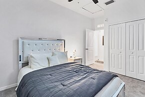 14151 Heritage Landing Blvd