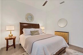 14413 Heritage Landing Blvd