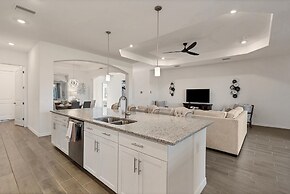 14413 Heritage Landing Blvd