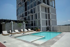 Luxury Condo Views of Festival del Globo