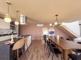 Luxury Condo Views of Festival del Globo