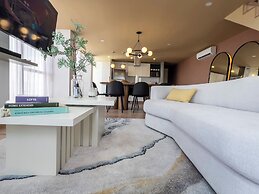 Luxury Condo Views of Festival del Globo