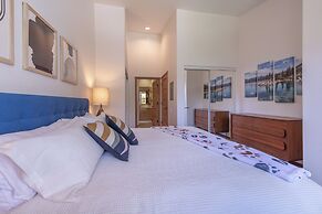 Ski In Ski Out PT Lodge 2BR 2BA Hot Tubs