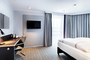 Premier Inn Lübeck City Centre