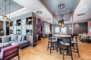 Premier Inn Lübeck City Centre