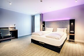 Premier Inn Lübeck City Centre