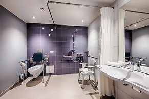 Premier Inn Lübeck City Centre