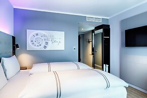Premier Inn Lübeck City Centre