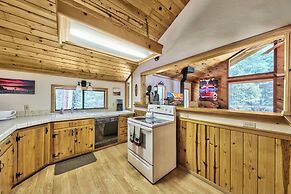 Central Clean Home with Hot Tub Near Ski