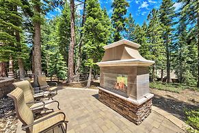 Central Clean Home with Hot Tub Near Ski