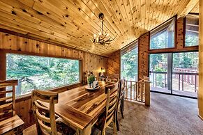 Central Clean Home with Hot Tub Near Ski