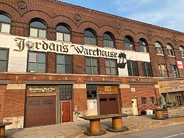 Three Rivers Inn at Jordan's Warehouse