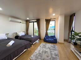 Breezewood Bangkok Hotel