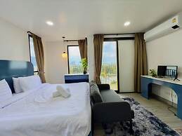 Breezewood Bangkok Hotel