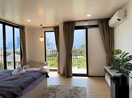 Breezewood Bangkok Hotel