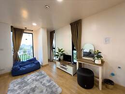 Breezewood Bangkok Hotel