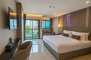 The Tj Hotel