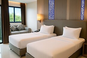 The Tj Hotel