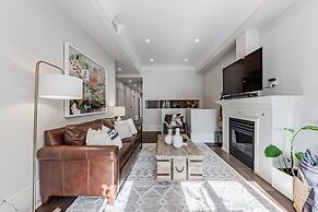 Rivetstays - Designer Walk Suites