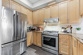 Rivetstays - Designer Walk Suites