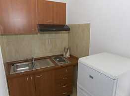 Beachfront Apartments Andrijević