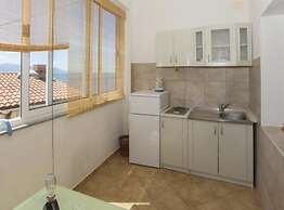 Beachfront Apartments Andrijević