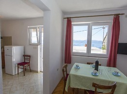 Beachfront Apartments Andrijević