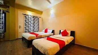 Hotel August International