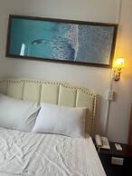 Motel Mys Dung as  Motel Lavie