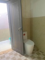 Motel Mys Dung as  Motel Lavie