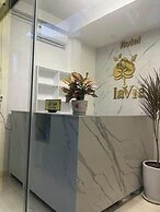 Motel Mys Dung as  Motel Lavie