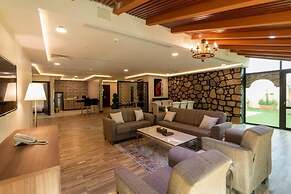 Zaman Homeland Hotel