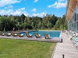 Sky Pad: Lakeside Retreat