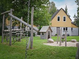 Spacious Holiday Home With Sauna Near Beach