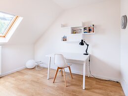 Renovated Villa Near the Center and Beach