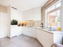 Renovated Villa Near the Center and Beach