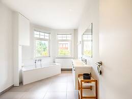 Renovated Villa Near the Center and Beach