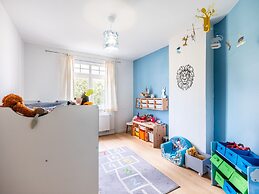 Renovated Villa Near the Center and Beach