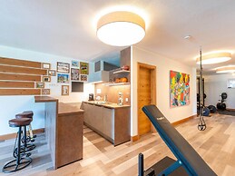 Beautiful Flat in Hart With Fitness Room