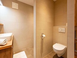 Beautiful Flat in Hart With Fitness Room