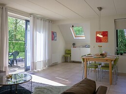 Spacious Bungalow Near the Frisian Lakes