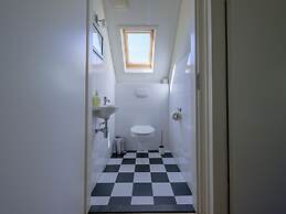 Spacious Bungalow Near the Frisian Lakes