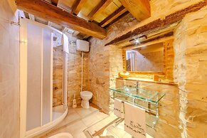 Farmhouse in Carpegna With Private Pool