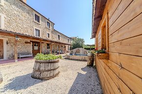 Farmhouse in Carpegna With Private Pool